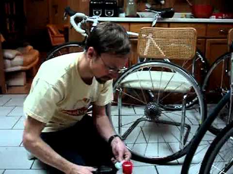 Hutchinson Intensive Tubeless on Kysrium Elite with Stans notubes valve stem and sealant