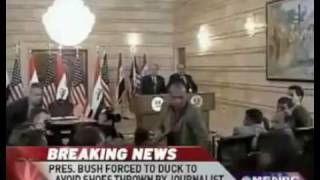 Download lagu PRESIDEN BUS DILEMPAR SEPATU mp3