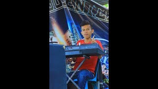 Download lagu Dang cinta biasa karaoke dan lirik mp3