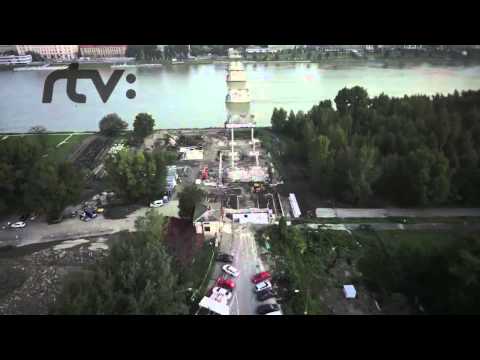 Ivan Janko: Prelety nad Starým mostom a Štúrovou ulicou v Bratislave