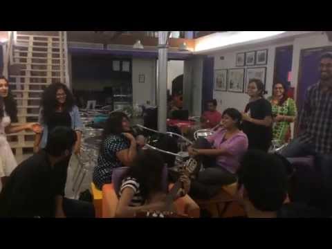 Impromtu MashUp in True School Cafeteria