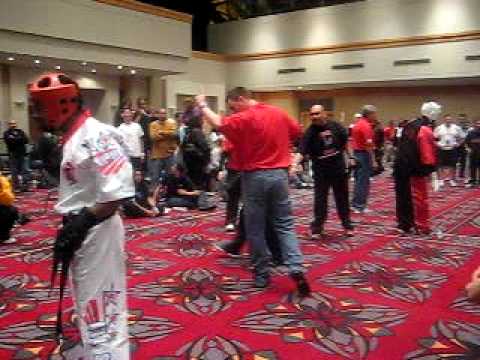 TeamGipsy(Jason Chartouni)VsTeamAllStar(Willie Hicks)-Amerikick'09-LW-Point