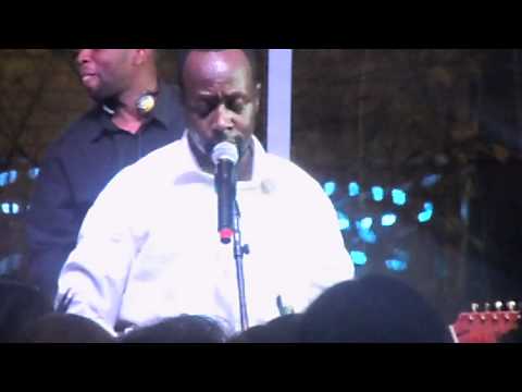 Wyclef Jean - No Woman, No Cry - Aksyon Gala Boston.MOV
