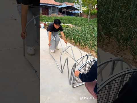 Foldable tunnel chicken coop just makes chicken farming much easier #smartfarming #chickencoop