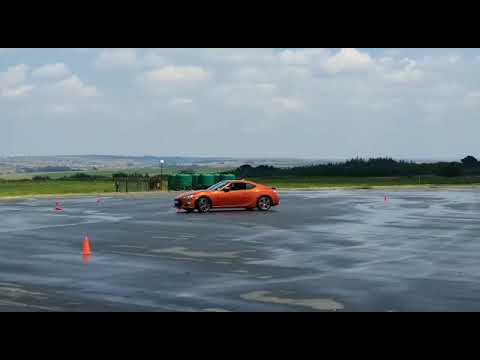 Stock Toyota 86 ZN6 GT86/FR-S drifting through various donut sizes in South Africa