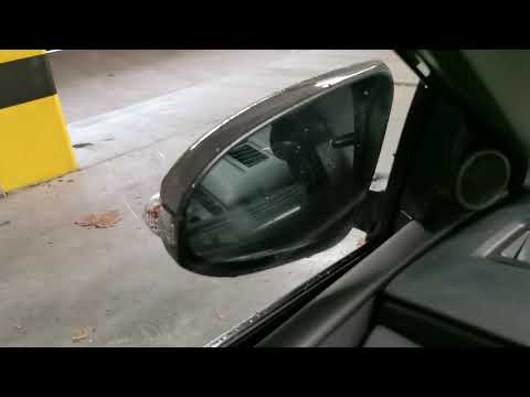 Toyota Auris - disable side mirrors folding [EN]