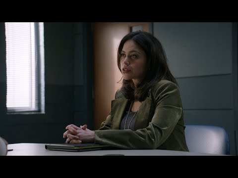 Detective Lopez Uses Her Pregnancy to Get a Confession - The Rookie