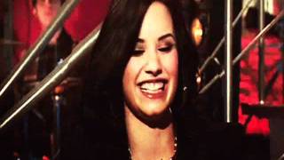Demi Lovato -Smile