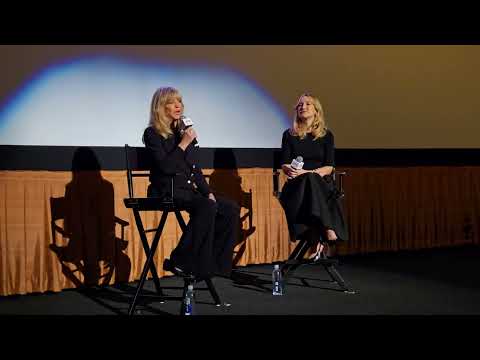 Song Sung Blue Conversation with Kate Hudson & Goldie Hawn