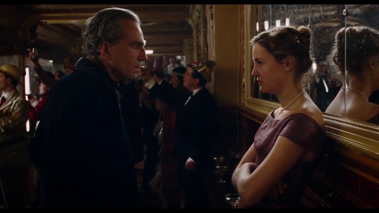Phantom Thread scene (New year's eve party) - YouTube