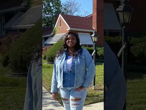 Thumbnail for “The Queen of Gospel” Mahalia Jackson use to Live here 🕊️ (Chicago, IL) by Mahalia Jackson