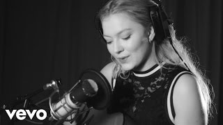 Astrid S - Jump (Live From The Studio)
