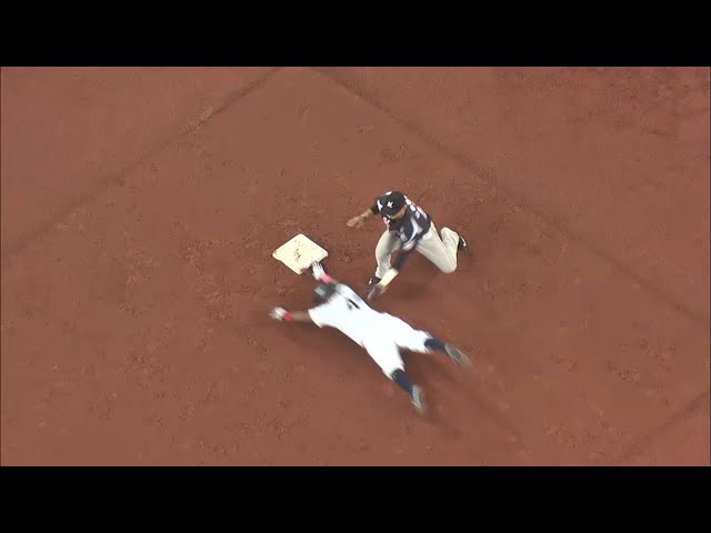 【4回裏】高校球児もびっくり!? 37歳バファローズ・ヘルマンの豪快ヘッドスライディング!! 2015/7/15 Bs-M