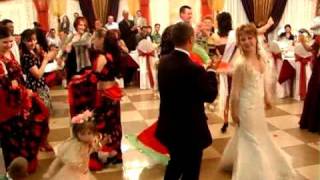 preview picture of video 'Cahul Moldova  La nunta cu Vadim si Natalia p2'