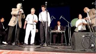 Paris Washboard +3 plays 'I've Found A New Baby'