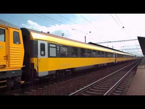 Odjezd vlaku IC 1007 RegioJet (RJ 162.115, zpoždění 11 min) - Ostrava-Svinov, 27. 4. 2013