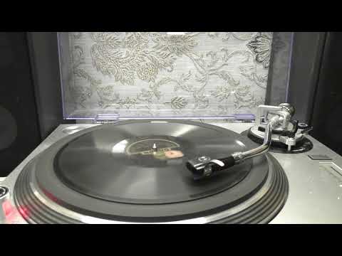 The Melody Sheiks: Moonlight and roses. (1925).