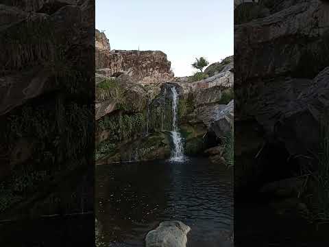 ¡Impresionante! 🌊💎 Descubriendo la Cascada oculta de El Huaico en Ambul, Córdoba | Magacín de Viajes