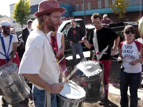 Chico Saturday Farmers' Market Music featuring Greg Gisbert