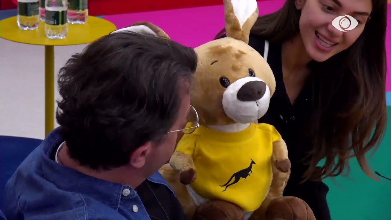 Zarf në shtëpi/ Sfidë për Loredanën, duhet të kujdeset për banorin më të ri