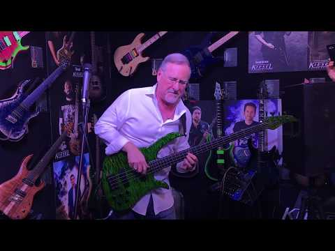 Coupe de Ville - Brian Bromberg @ Kiesel 2019 NAMM (Smooth Jazz Family)