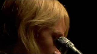 Metric - Gold Guns Girls (Acoustic)