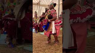 Download lagu #Sangomasongs. Ngulo-ngulo, yilengulo ngathwasa kanzima. #sangoma #healer #africanspirituality mp3