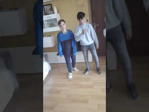 Los rapero Mariano flou y Santiago y nono