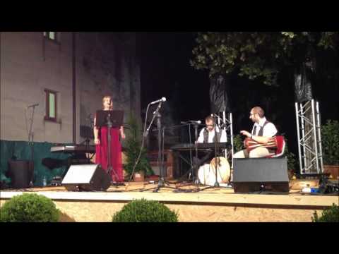 Ushti, Ushti Baba   Estrée