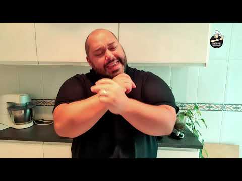 Pasta e Cipolle - Un primo piatto "povero" della tradizione Italiana. Facile economico e buonissimo.