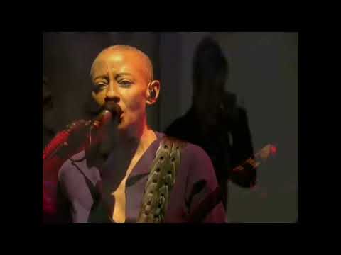 Gail Ann Dorsey, David Bowie Tribute, Life on Mars #shorts #short