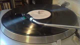 ROD STEWART - SCARRED AND SCARED   (VINYL) 1978