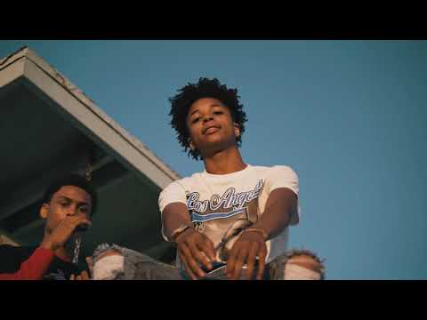 La Spark - Greatness [Official Music Video]