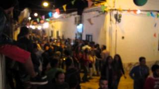 preview picture of video 'Festa Sao João Pegoes 2013 com Charanga e Largada de Touros nas ruas'