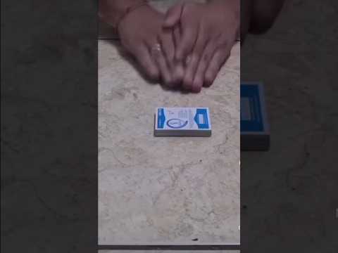 Pedrinho do bafo vs figuritalo batalha épica #bafão #cards #figurinha #bafo #figuritalo #enaldinho