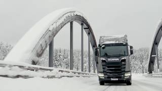 Download lagu Test driving a new Scania S 730 timber truck in Norway mp3