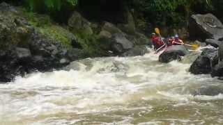 preview picture of video 'batu rafting jeram jangkar rafting sahabat air'