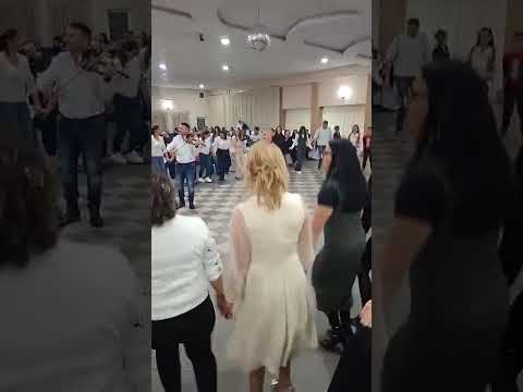 Kolo, kolo – Zavičajno udruženje „Kruševo Brdo“ | Tradicija i igra