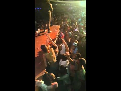 Mole x Lady Essence x Swagga Fox Live @ Kraze V 2016