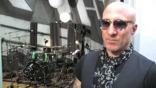 Drummer Kenny Aronoff - AWESOME Drumming - produced/directed by Tony Perri - Surf's Up Studios