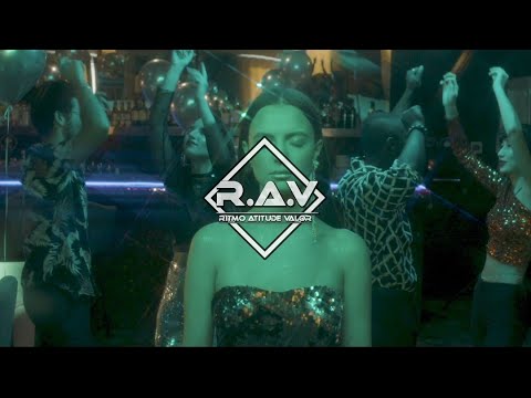 R.A.V FT 13 CASSINOS - ELA SO QUER VIVER ( VÍDEO CLIP OFICIAL )