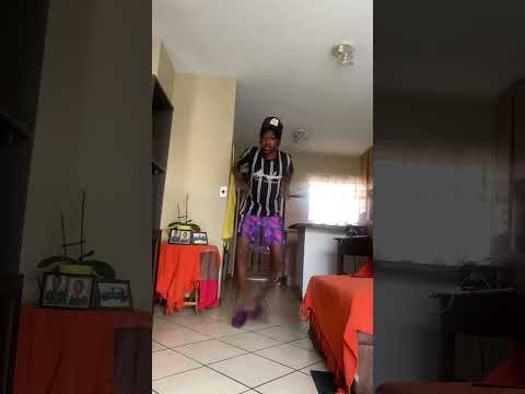 Sir trill - On the floor @Emkaythedancer
