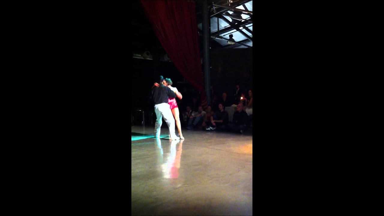 Gustavo Rosas e Gisele Natoli Spazio Mill /3 - Milano 17/12/11 - altro tango