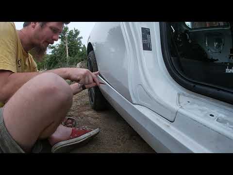 DIY BMW F20/F21/F22 how to swap M sport side skirts and rear bumper
