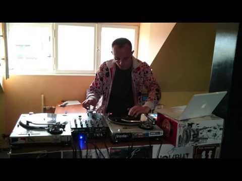 DJ HOLIBUT - Scratch freestyle