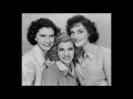 The Andrews Sisters - Wondering