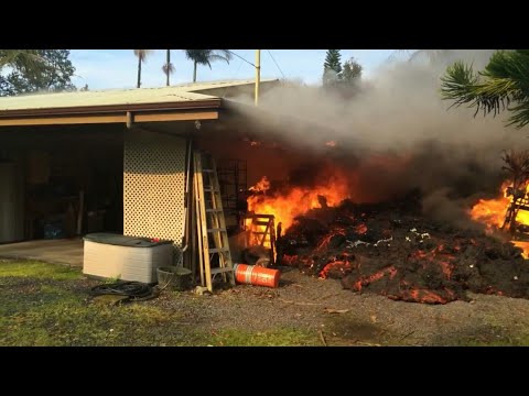Kilauea volcano eruption 2k18: Lava flow destroyed 26 homes in "leilani estates", big island, hawaii