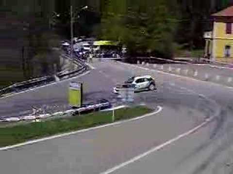 Rally - spazzolata di Felice Re