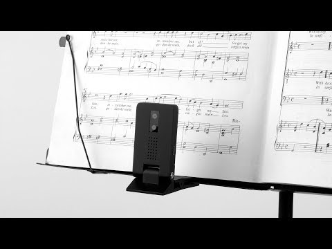 Musician's Mirror uses instant feedback to alert performers to bad posture