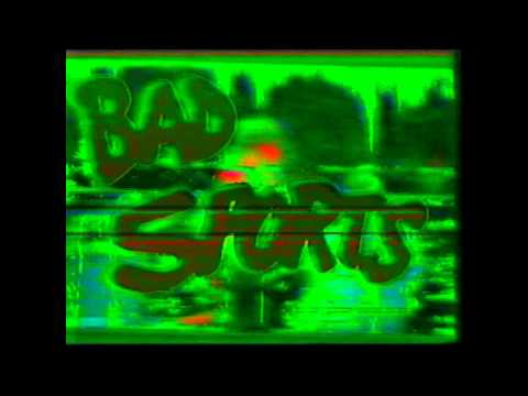 GOOD VIBRATIONS 4 DAYS OF PEACE, LOVE AND PUNK.